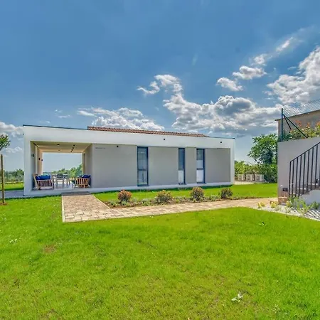 Rota Bella * Sveti Lovreč Pazenatički