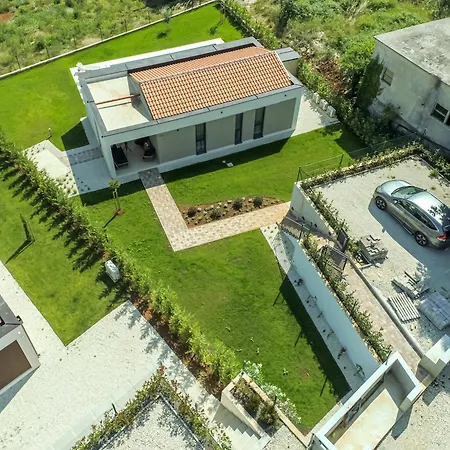 Rota Bella * Sveti Lovreč Pazenatički